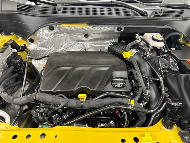 Used 2024 Chevrolet Trax RS w/ Sunroof Package FWD image 37