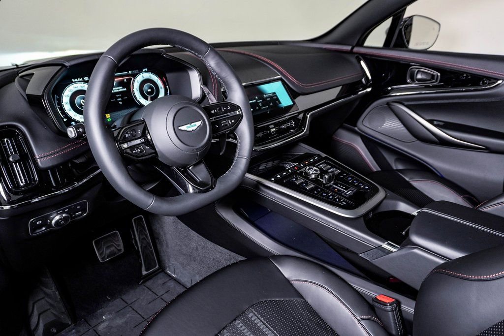 New 2026 Aston Martin DBX 707 image 23