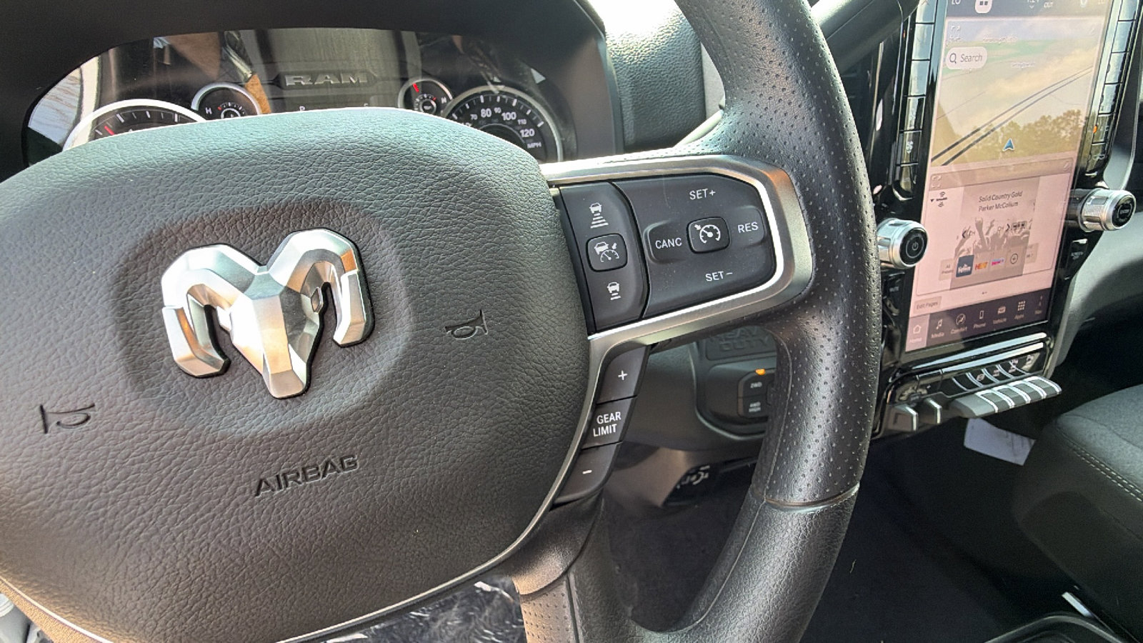 New 2026 RAM 2500 Tradesman AWD/4WD image 23