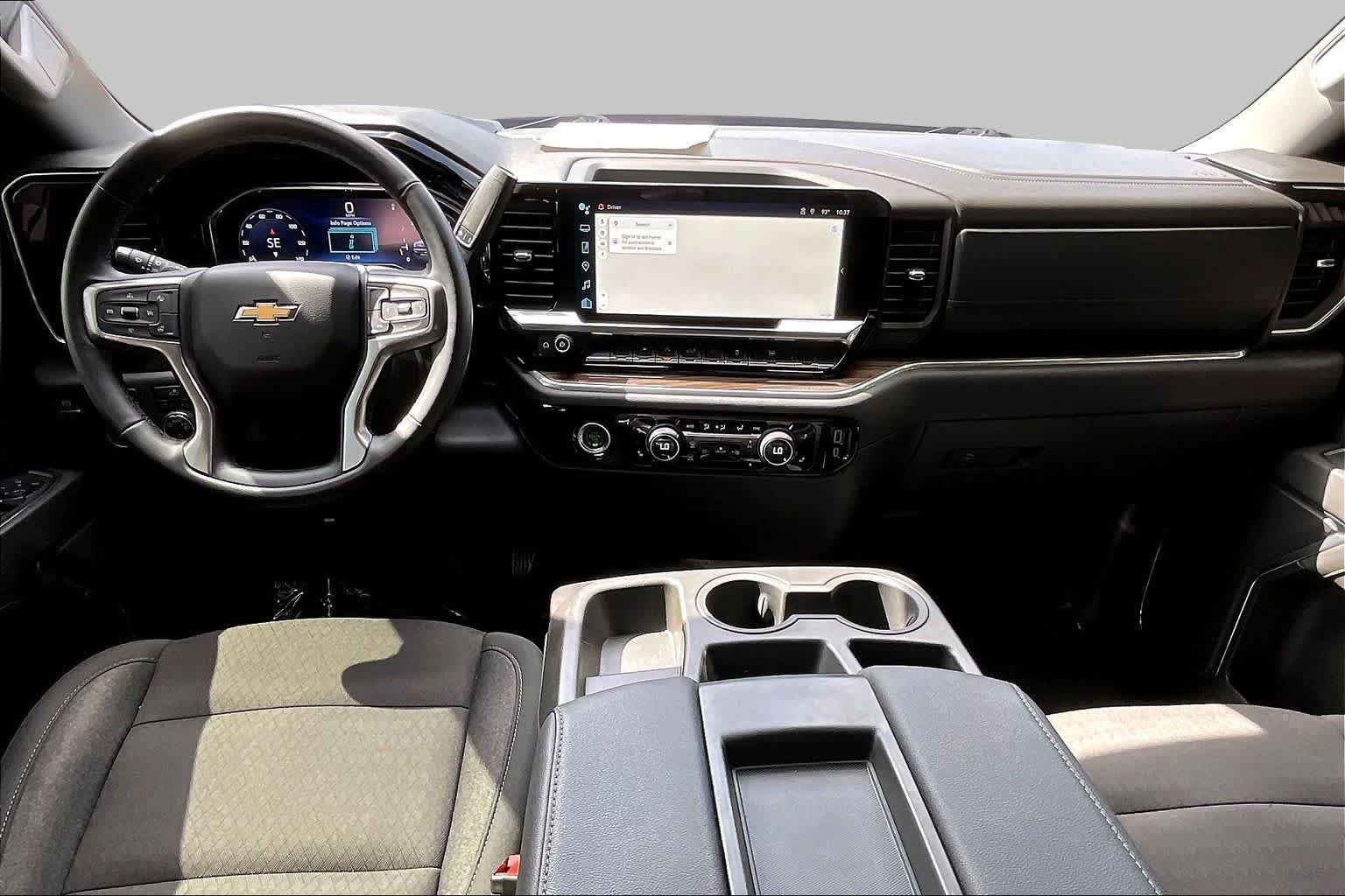 Used 2023 Chevrolet Silverado 1500 LT AWD/4WD image 15