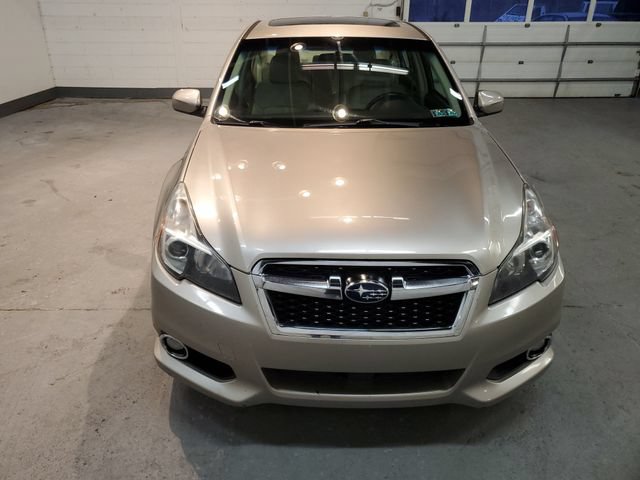 Used 2014 Subaru Legacy 2.5i Limited w/ Moonroof Package AWD/4WD image 10