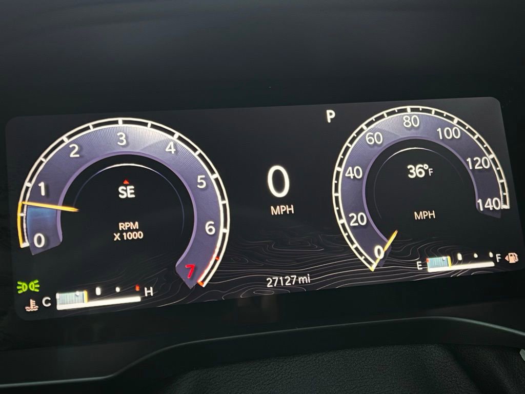 Used 2023 Jeep Grand Cherokee L Laredo image 44