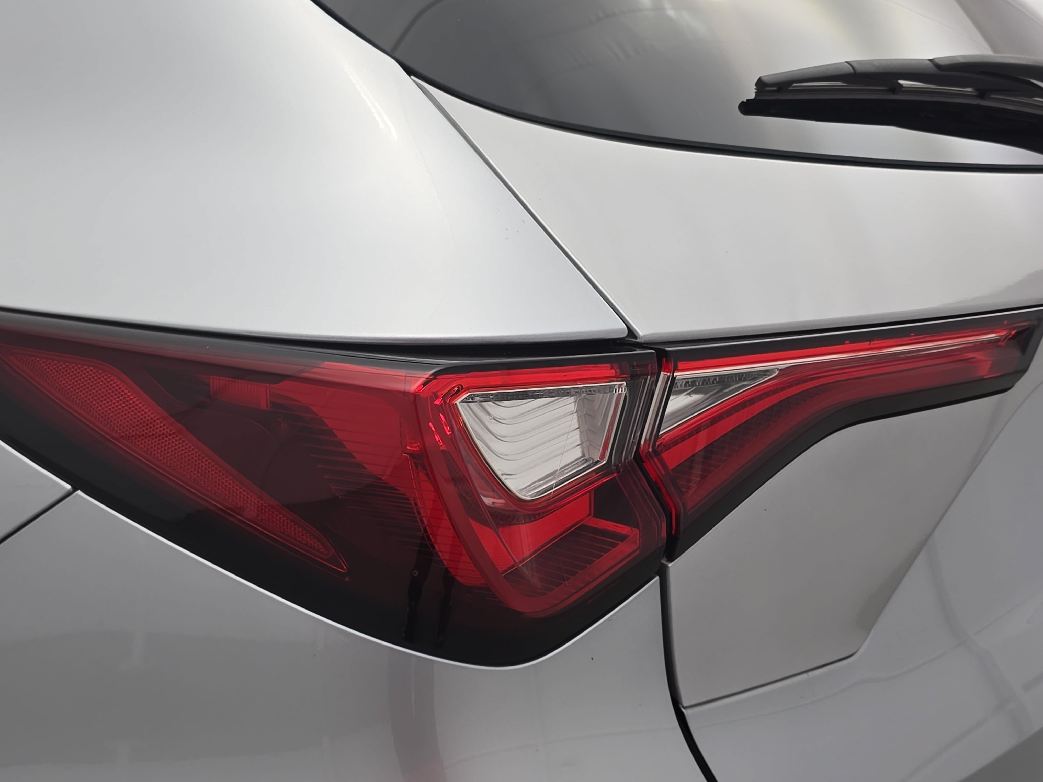 Certified 2024 Acura MDX SH-AWD image 34