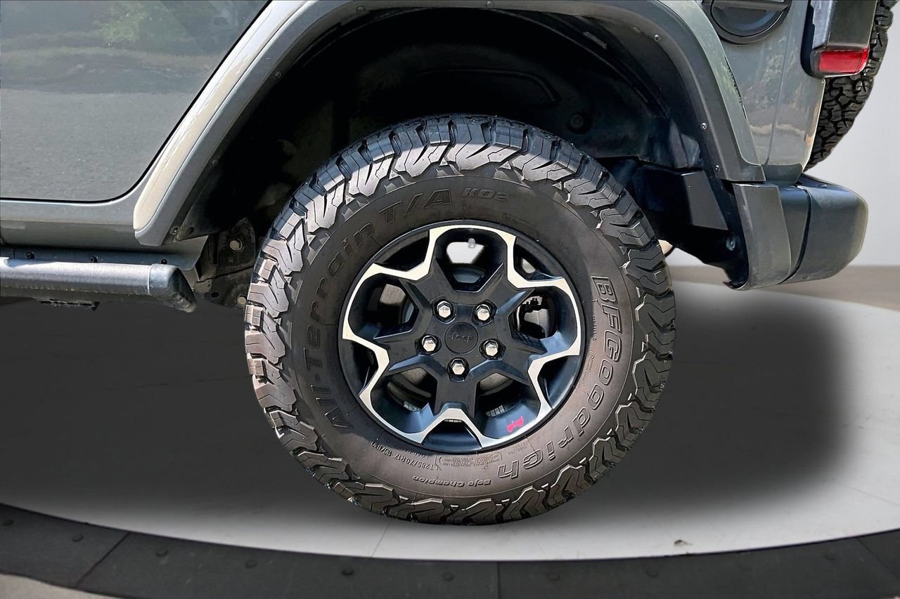Used 2023 Jeep Wrangler Unlimited Rubicon w/ Steel Bumper Group AWD/4WD image 35