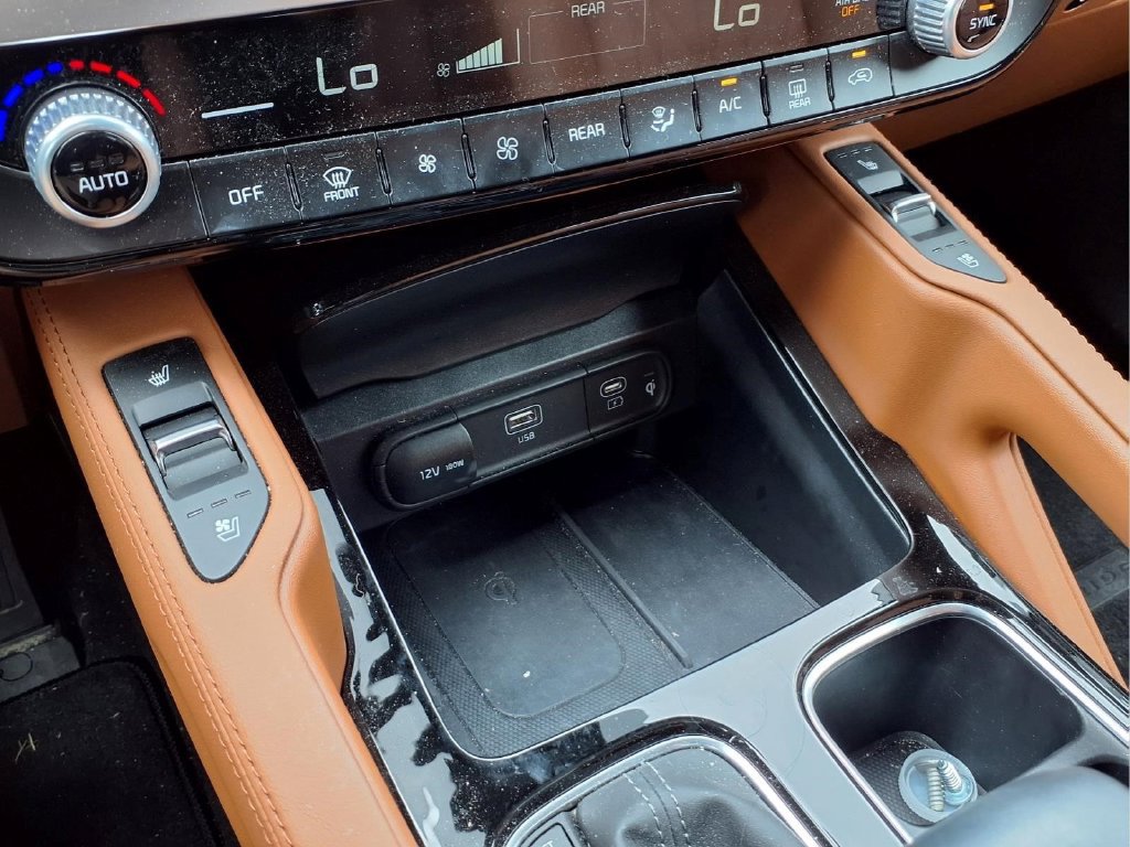 Used 2025 Kia Telluride EX X-Line AWD/4WD image 9