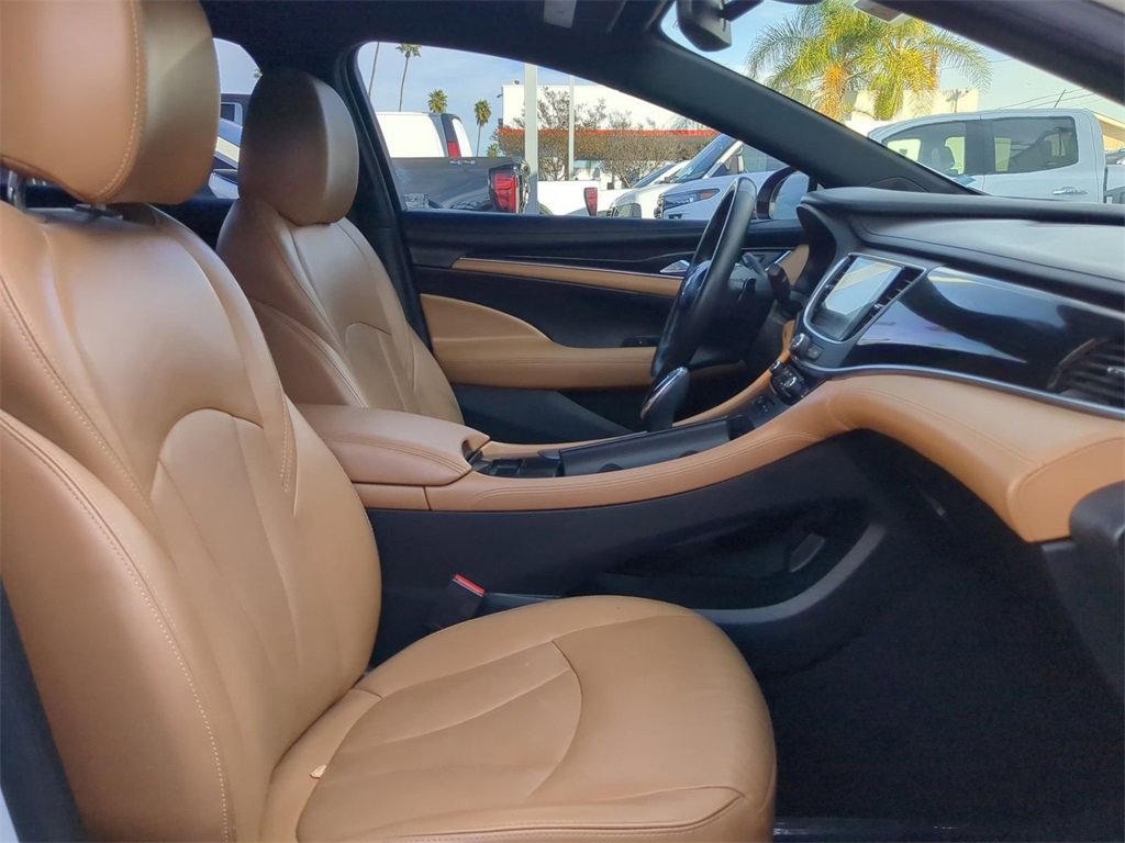 Used 2017 Buick LaCrosse Premium w/ Driver Confidence Package #2 image 31