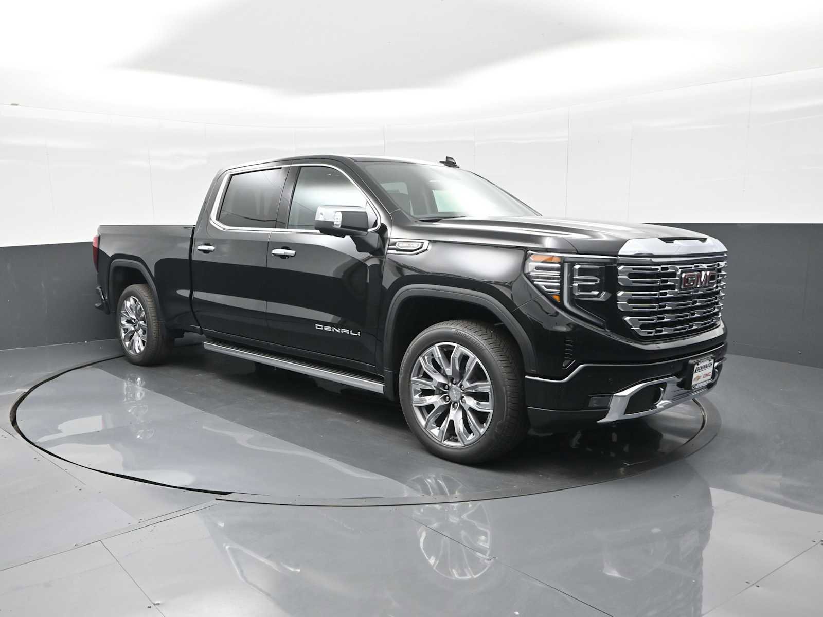 New 2026 GMC Sierra 1500 Denali w/ Denali Reserve Package image 1