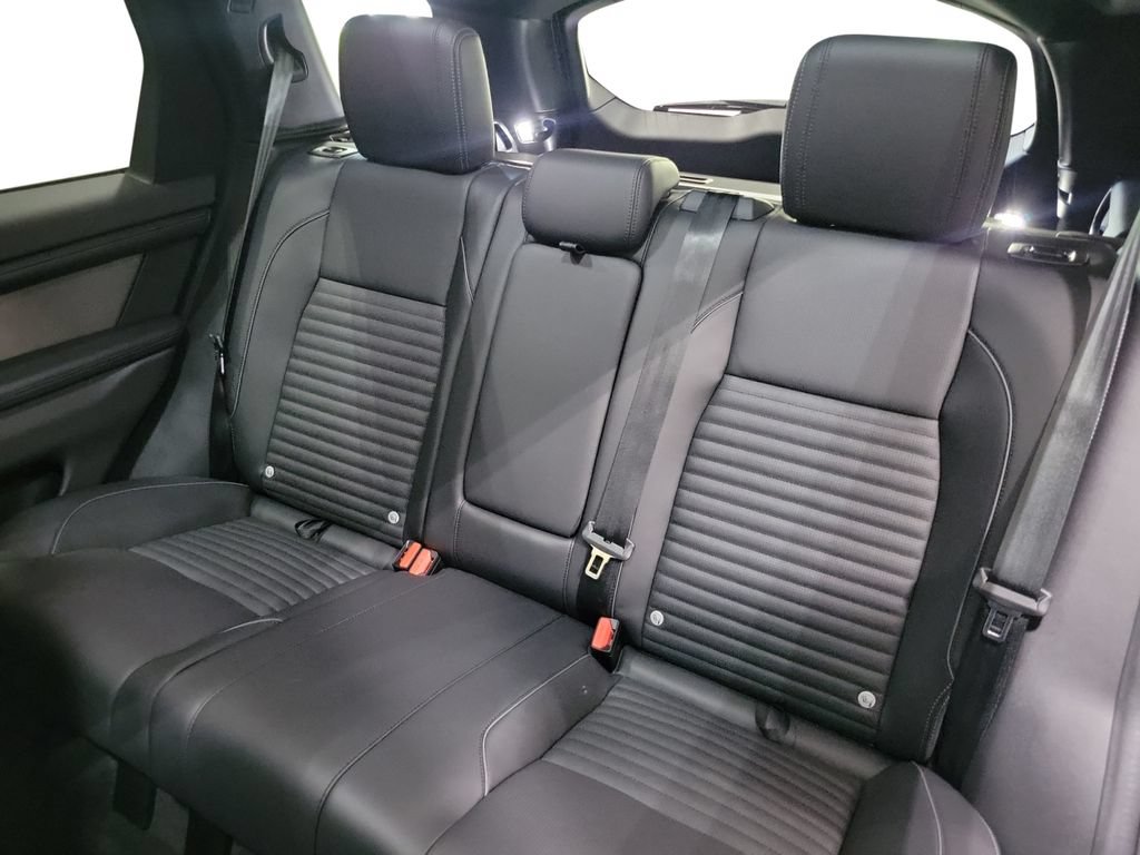 Used 2024 Land Rover Discovery Sport Dynamic SE AWD/4WD image 22
