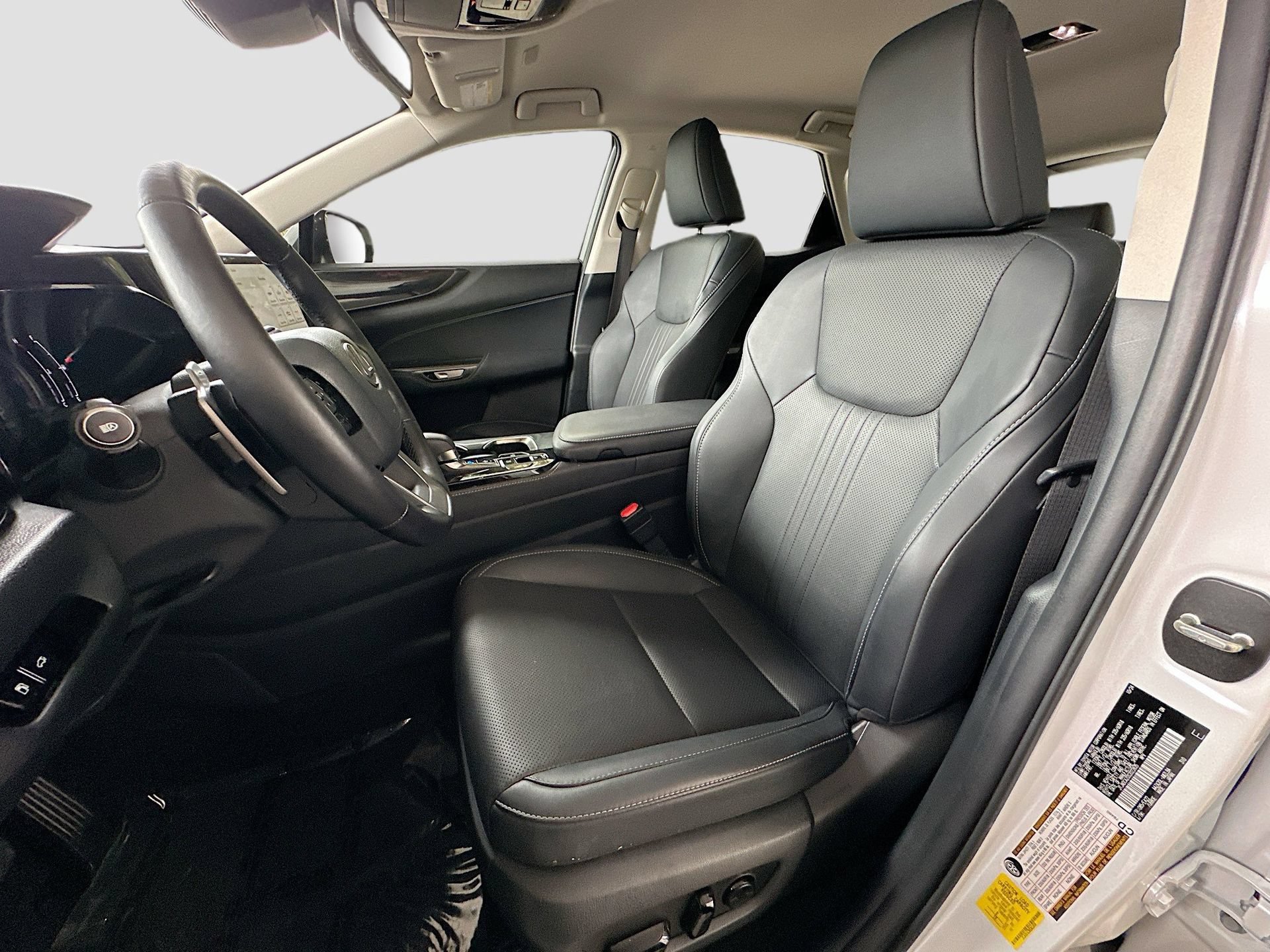 Used 2025 Lexus NX 250 FWD w/ Accessory Package (K3) image 20