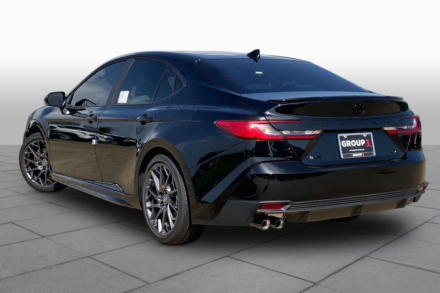New 2026 Toyota Camry SE w/ Multimedia Upgrade Package FWD image 7