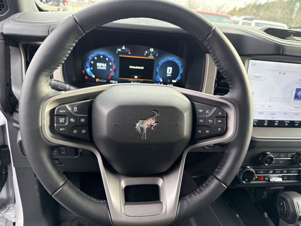 New 2025 Ford Bronco Outer Banks w/ Sasquatch Package image 26