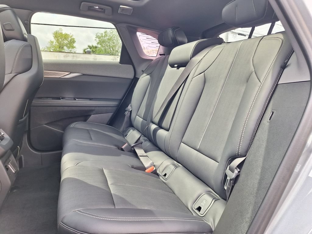 New 2026 Cadillac Optiq Luxury 2 RWD image 15