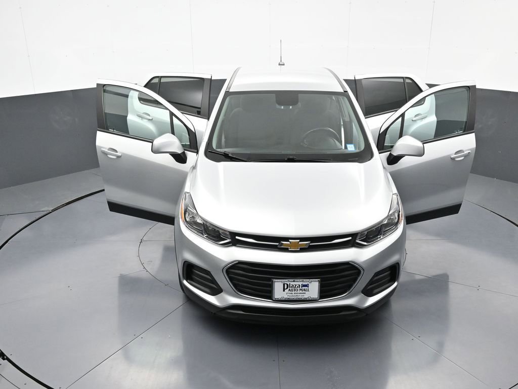 Used 2020 Chevrolet Trax LS w/ Tint and Cruise Package FWD image 43