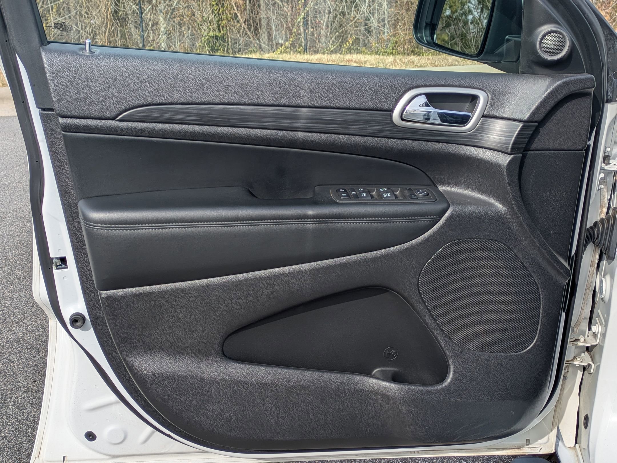 Used 2022 Jeep Grand Cherokee Laredo X image 21