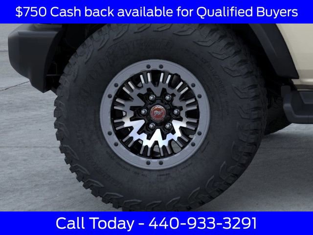 New 2026 Ford Bronco Outer Banks w/ Sasquatch Package image 24