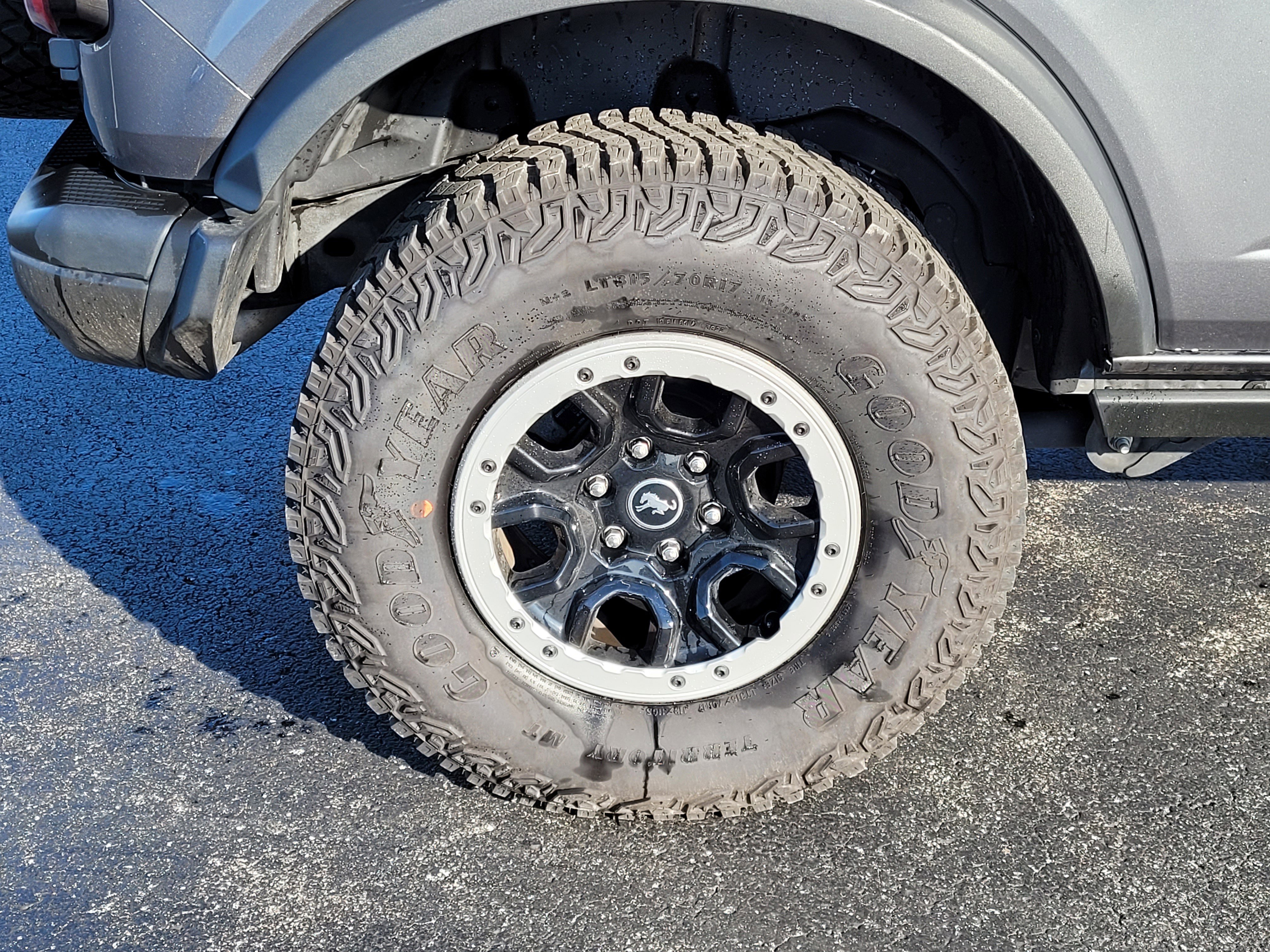 Used 2022 Ford Bronco Badlands w/ Sasquatch Package image 10