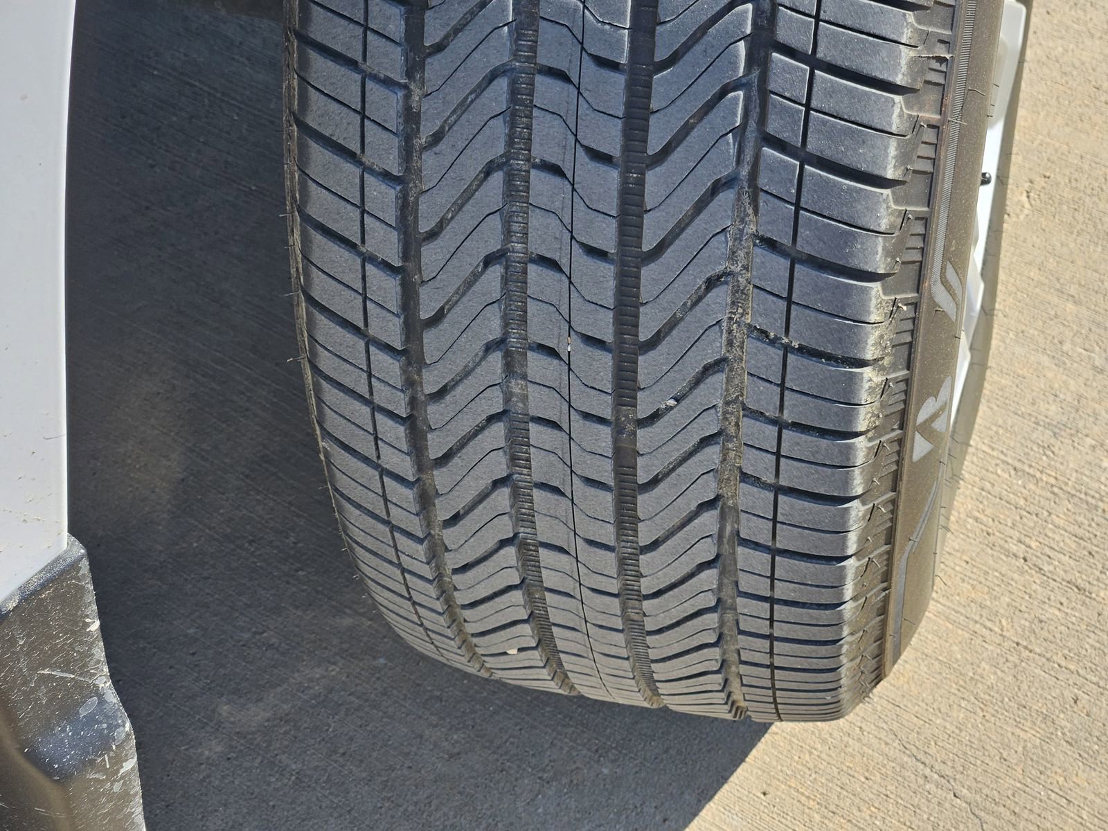 Certified 2025 Chevrolet Silverado 1500 LTZ image 14