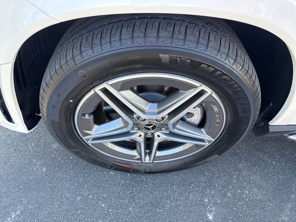 Used 2023 Mercedes-Benz GLE 450 4MATIC image 24