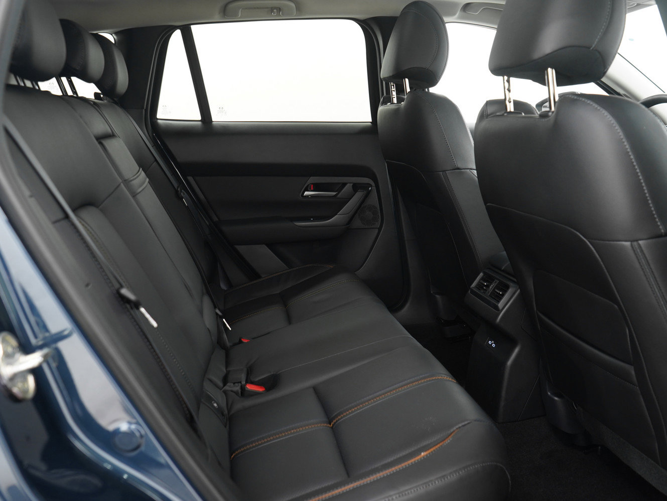 Certified 2025 MAZDA CX-50 AWD 2.5 Hybrid w/ Premium Pkg image 14