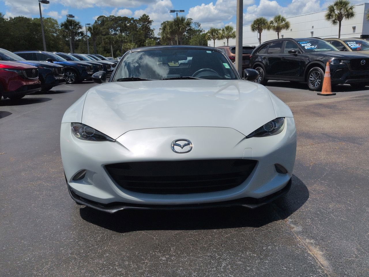 Used 2016 MAZDA MX-5 Miata Club RWD image 9