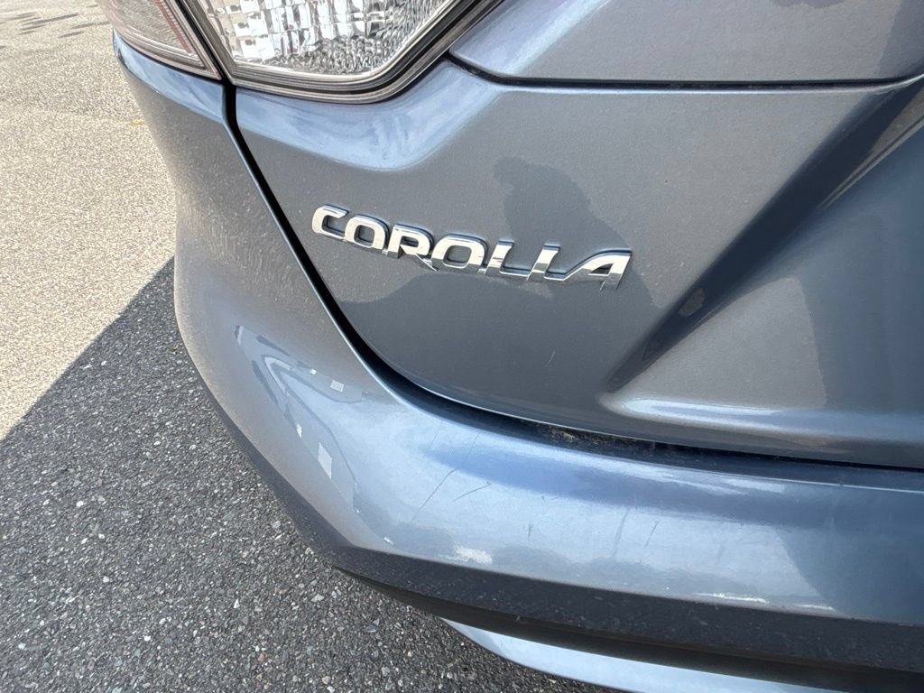 Used 2020 Toyota Corolla LE FWD image 41
