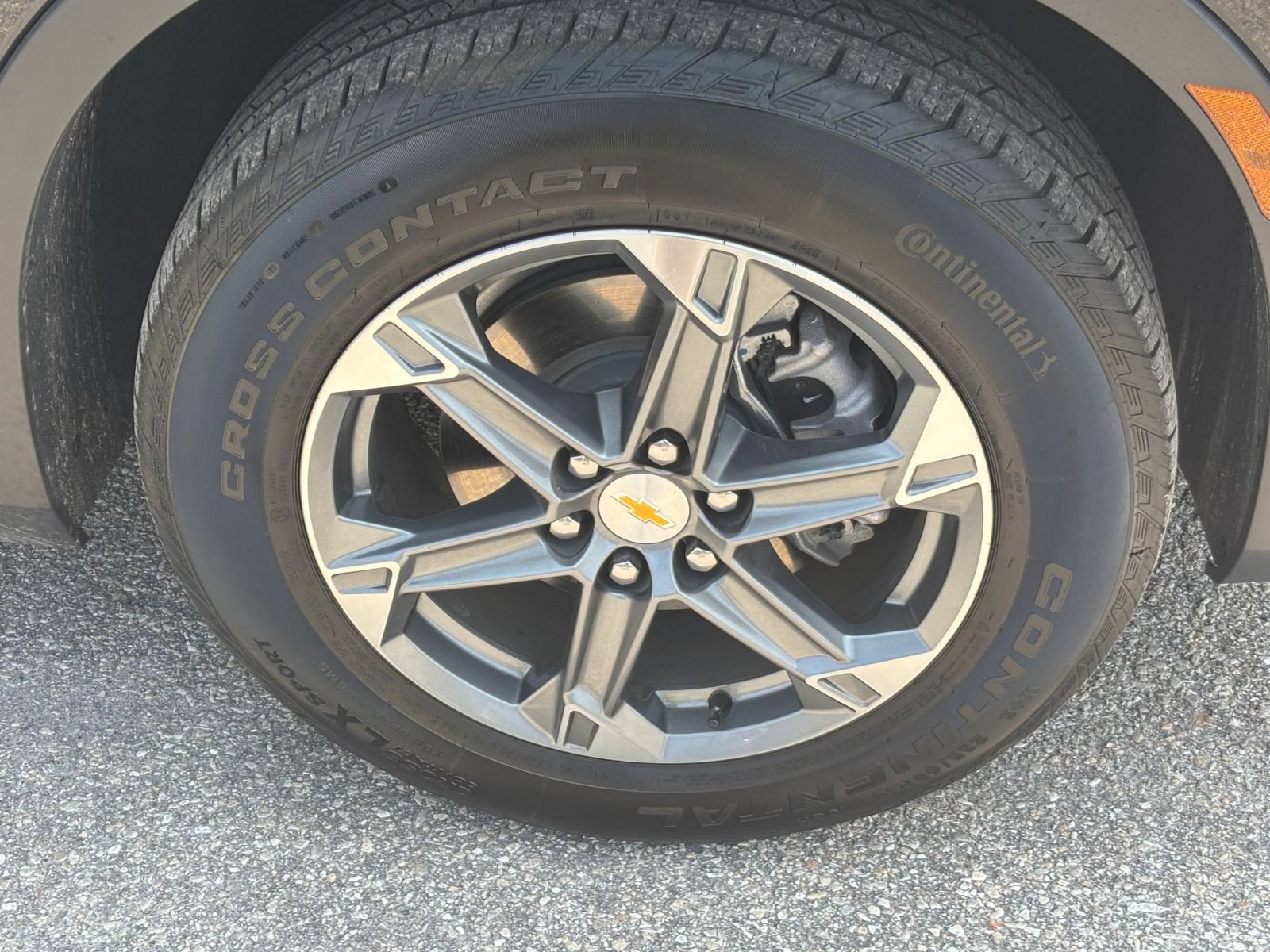 Used 2025 Chevrolet Blazer LT FWD image 24