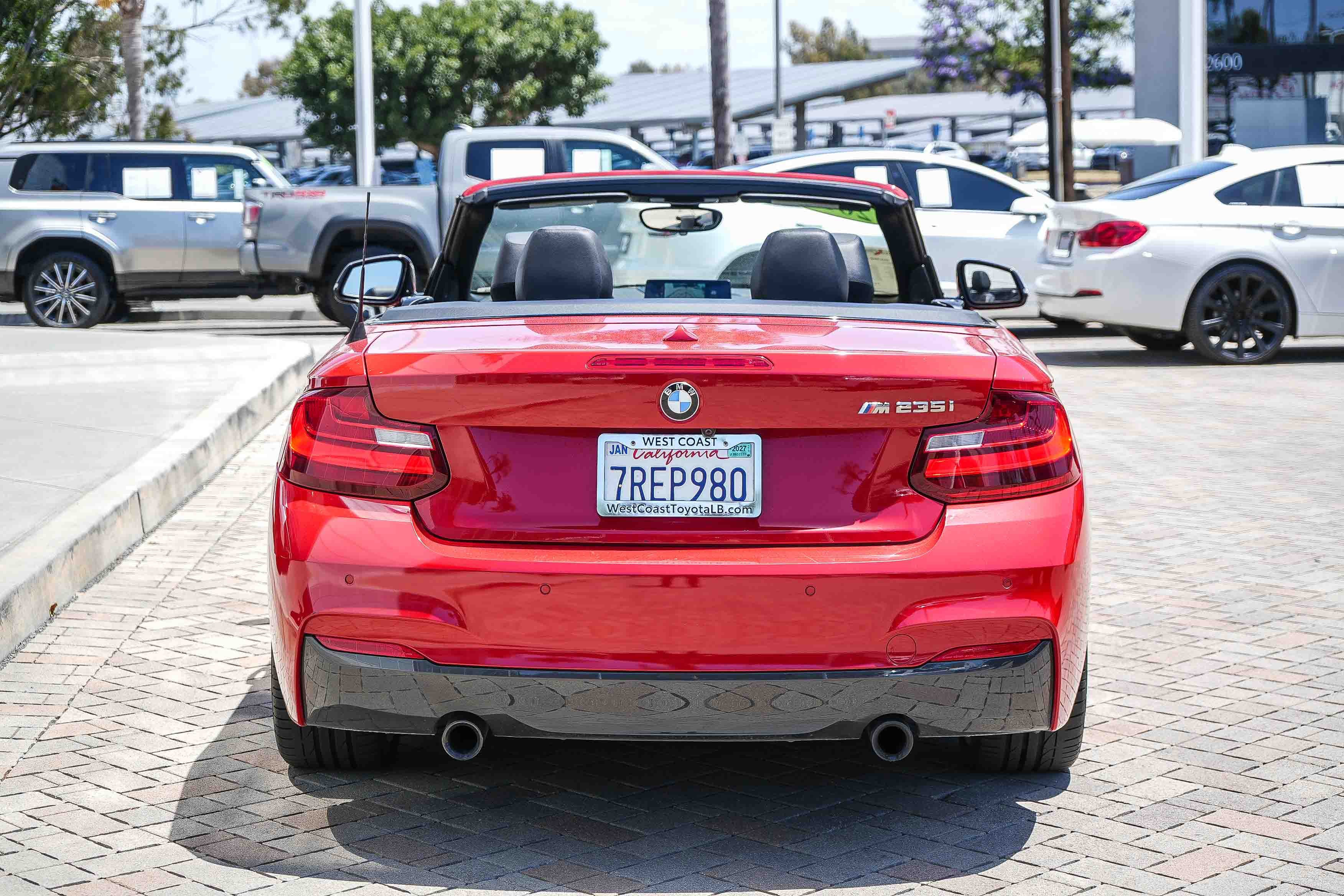 Used 2016 BMW M235i Convertible RWD image 15