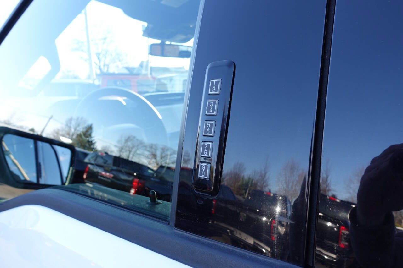 Used 2024 Ford F150 XLT w/ Equipment Group 302A MID image 12