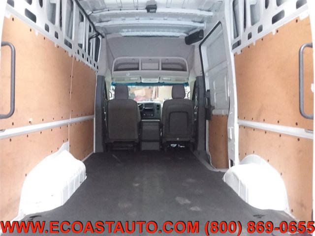 Used 2019 Nissan NV 2500 SV RWD image 13
