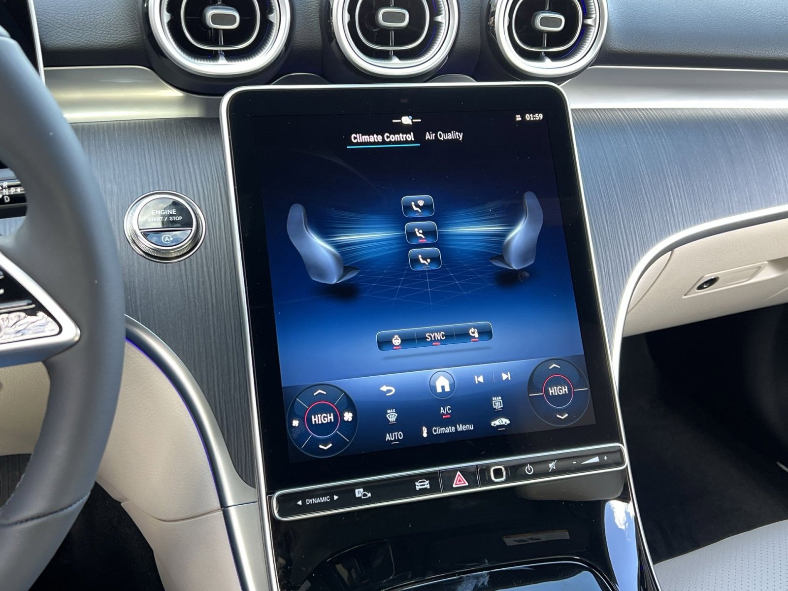 New 2026 Mercedes-Benz C 300 4MATIC Sedan image 19