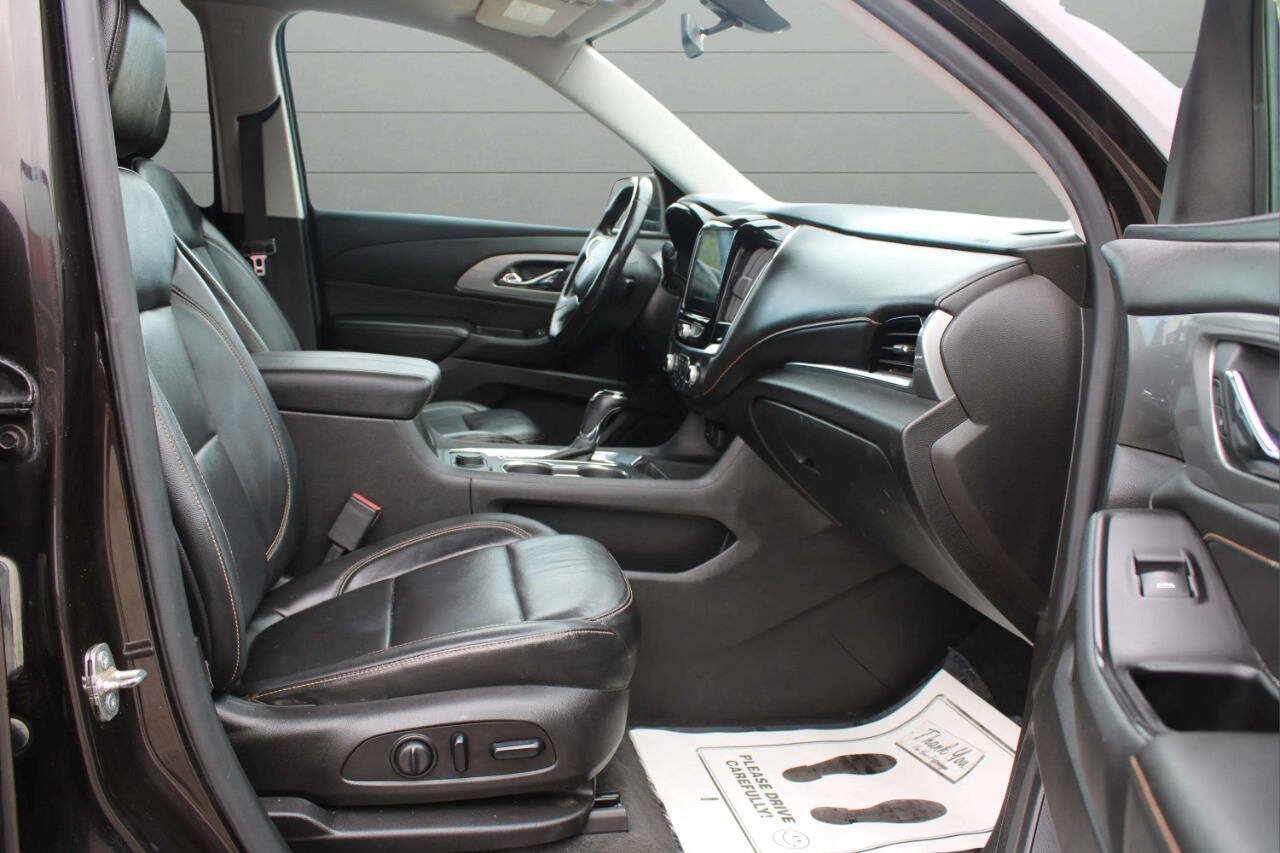 Used 2019 Chevrolet Traverse LT AWD/4WD image 15