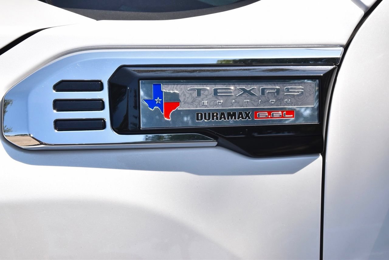 Used 2024 GMC Sierra 2500 SLT w/ Texas SLT Premium Package AWD/4WD image 39