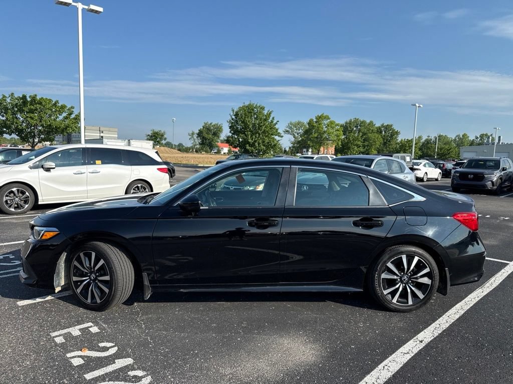 Used 2024 Honda Civic EX image 8