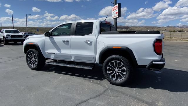 New 2026 GMC Canyon Denali w/ LPO, Black Badging Package AWD/4WD image 6