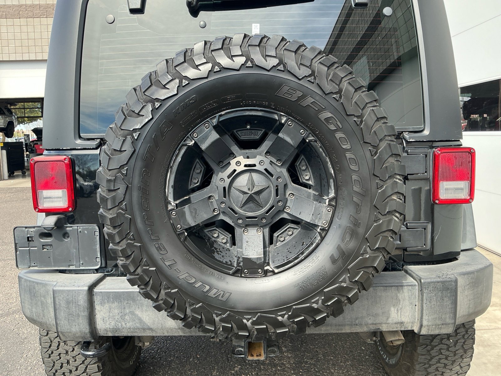 Used 2013 Jeep Wrangler Unlimited Sport w/ Max Tow Pkg image 30