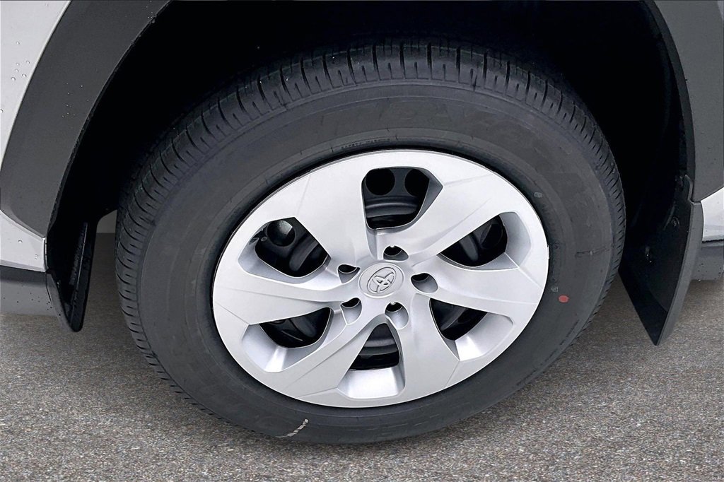 New 2025 Toyota RAV4 LE image 9