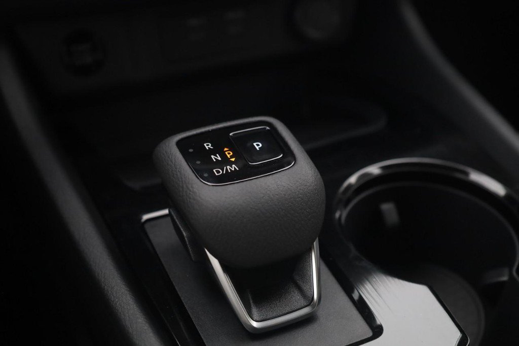 New 2026 Nissan Rogue Dark Armor AWD/4WD image 18