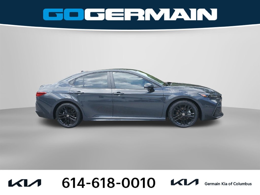 Used 2026 Toyota Camry SE FWD image 6