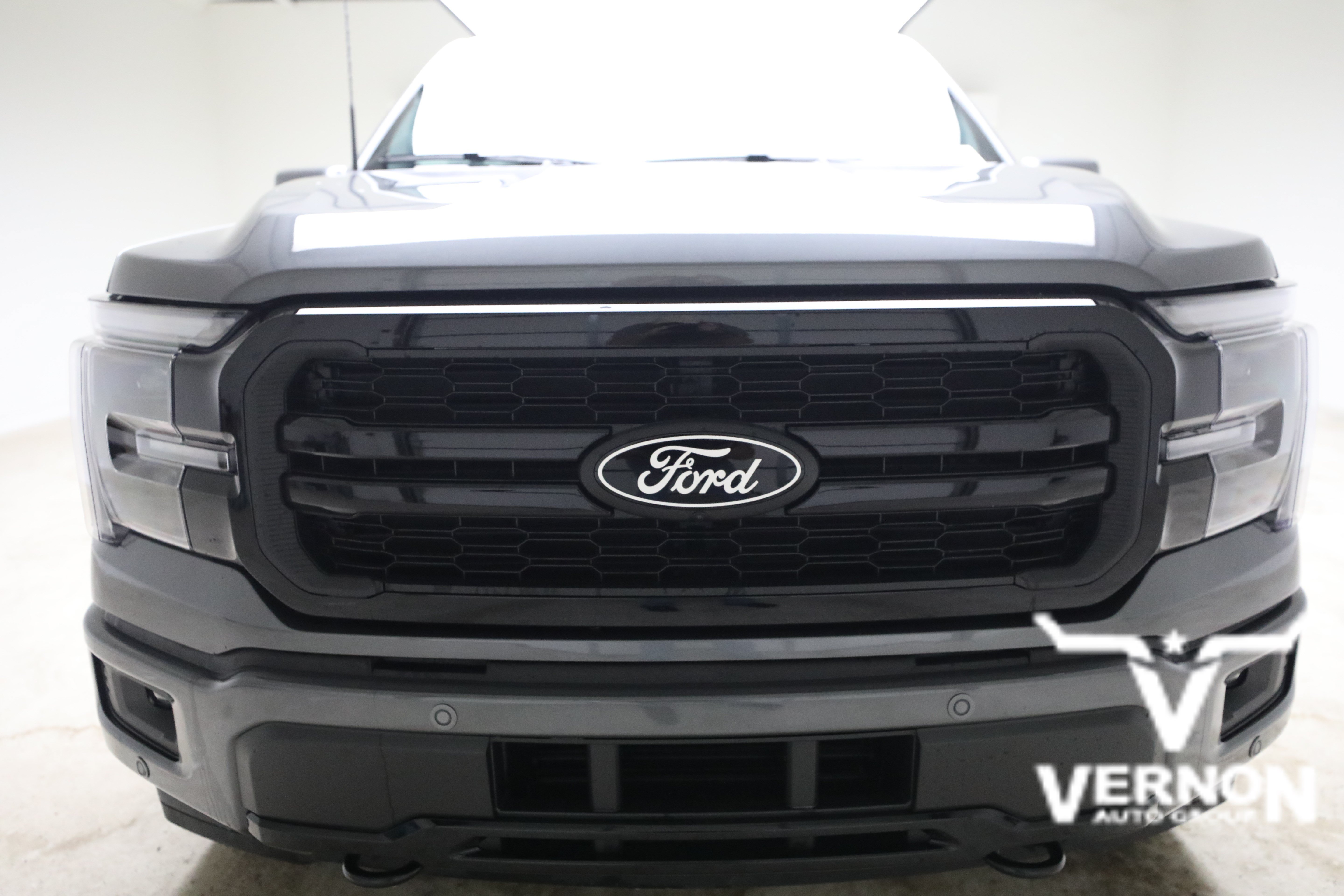 New 2026 Ford F150 Lariat w/ Equipment Group 501A Mid AWD/4WD image 8