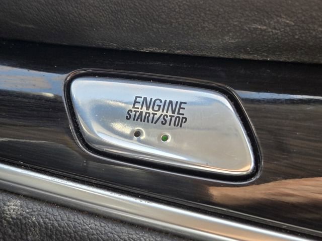 Used 2019 Buick Enclave Essence FWD image 26