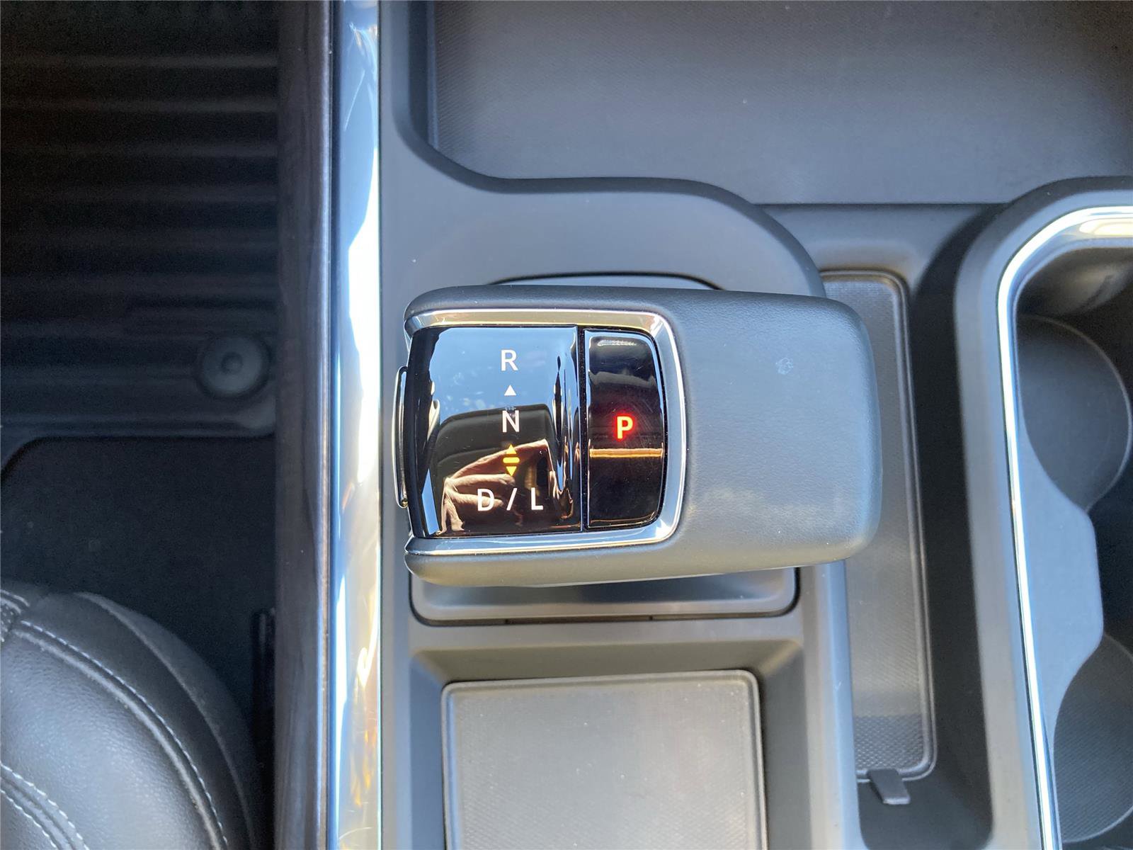 Used 2024 Chevrolet Silverado 1500 LTZ w/ LTZ Convenience Package II image 17