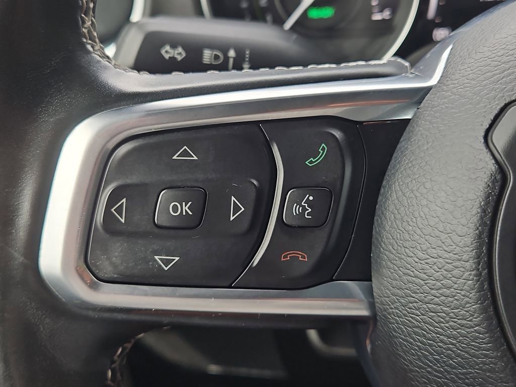 Used 2021 Jeep Wrangler Unlimited Sahara w/ Cold Weather Group image 13