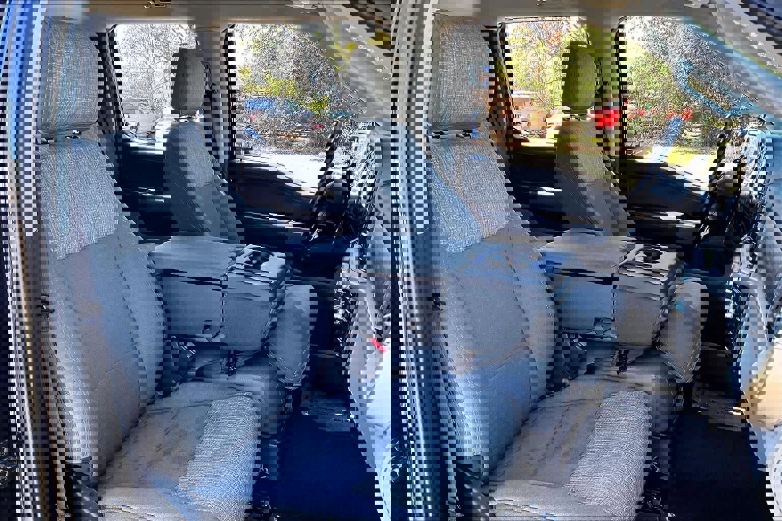 Used 2021 Ford F150 XLT w/ Equipment Group 302A High image 8