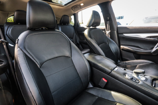 Used 2019 INFINITI QX50 Essential w/ Premium Audio Package AWD/4WD image 59