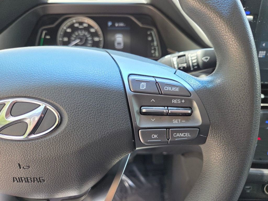 Used 2021 Hyundai Ioniq Blue FWD image 32
