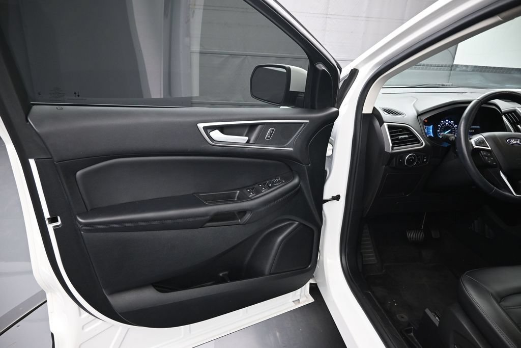 Certified 2023 Ford Edge SEL w/ Convenience Package AWD/4WD image 14