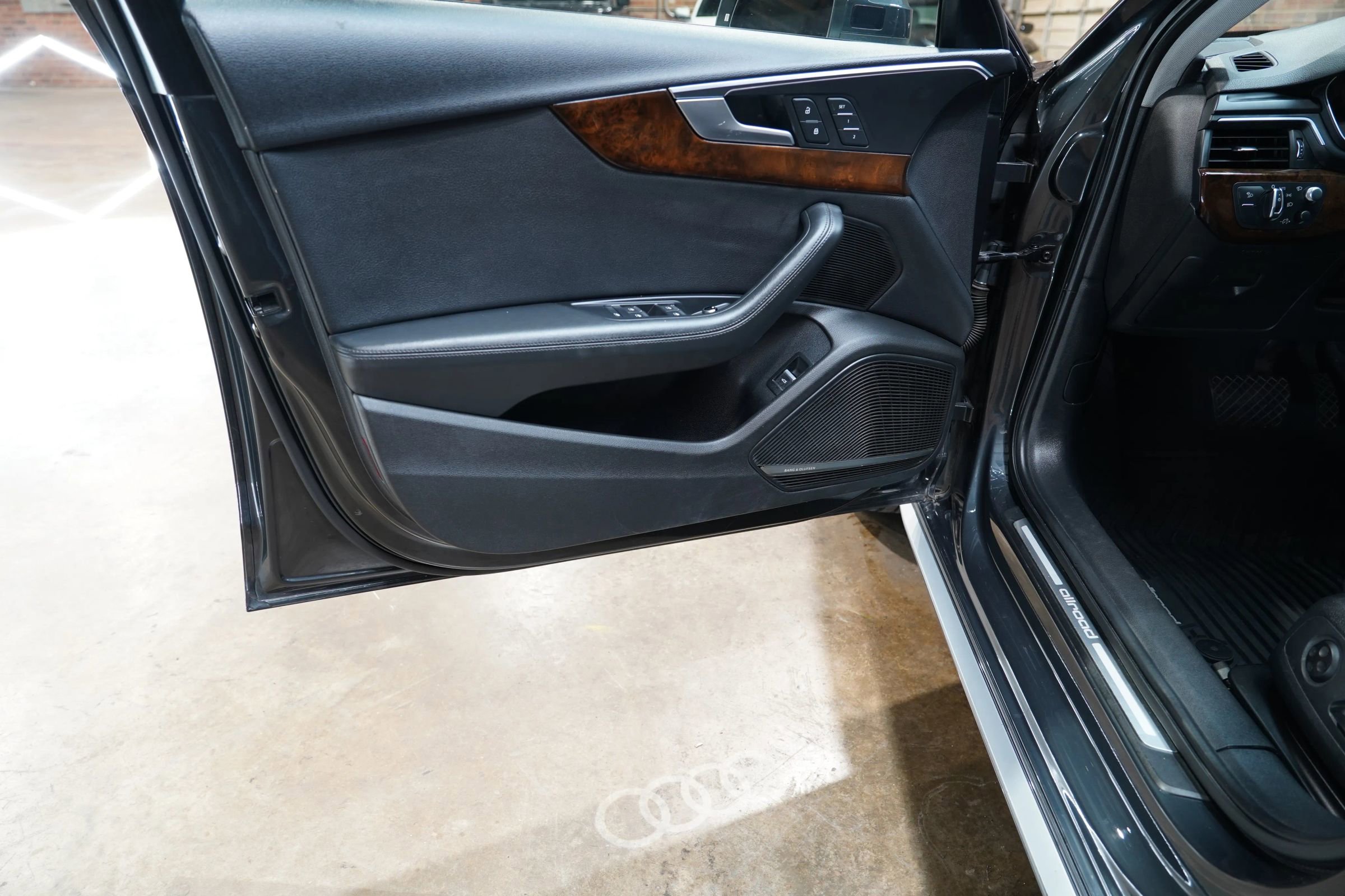 Used 2018 Audi A4 2.0T allroad Prestige image 39