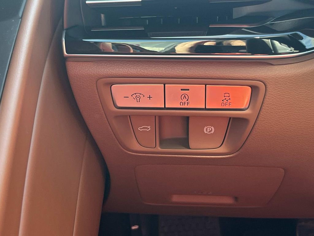 Used 2023 Genesis G80 2.5T image 23