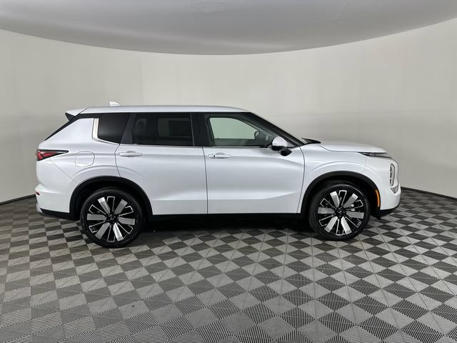 New 2026 Mitsubishi Outlander SE AWD/4WD image 11
