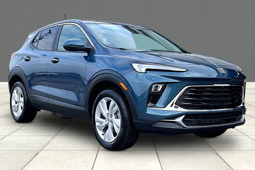 New 2026 Buick Encore GX Preferred w/ Advanced Technology Package AWD/4WD image 2